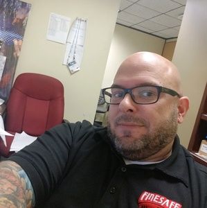 Meet your Posher, Roy